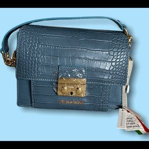 NWT Martina Galanti MBPO12SR1 LT Blue crossbody bag